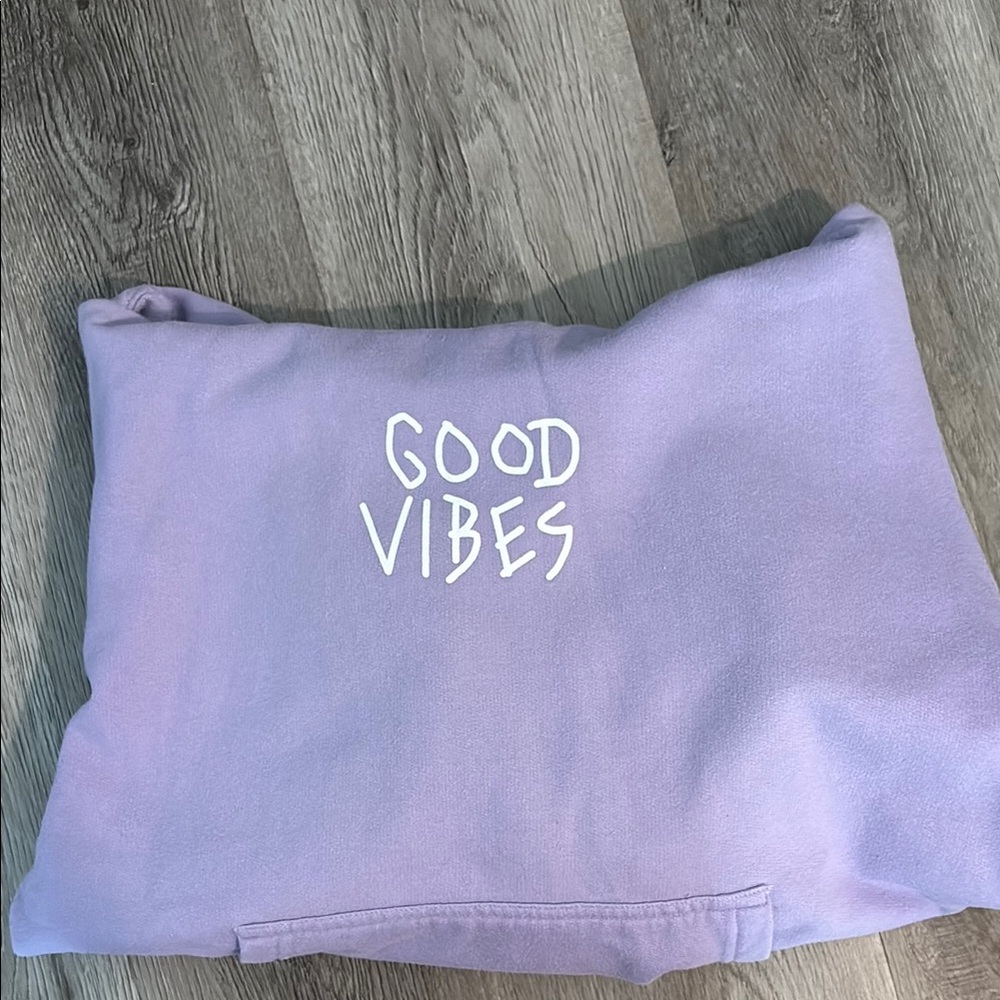 Purple 'Good Vibes' Sweatshirt